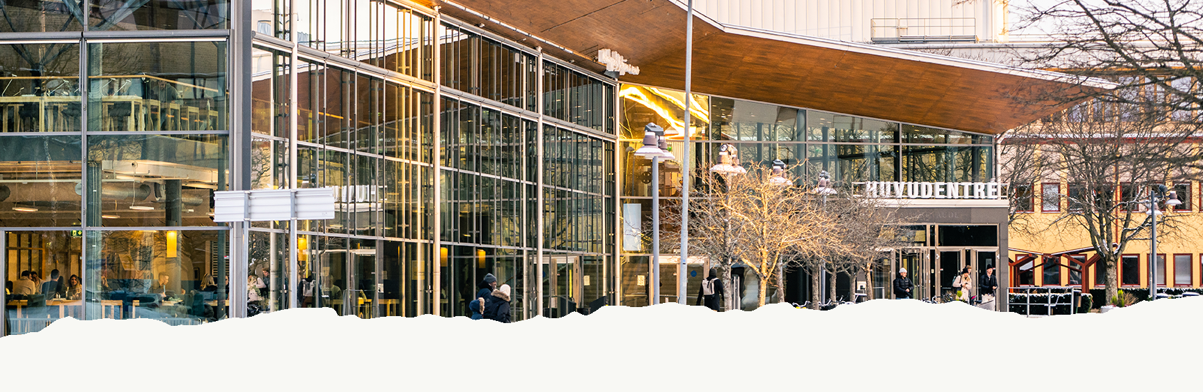 The main entrance at Karlstad university